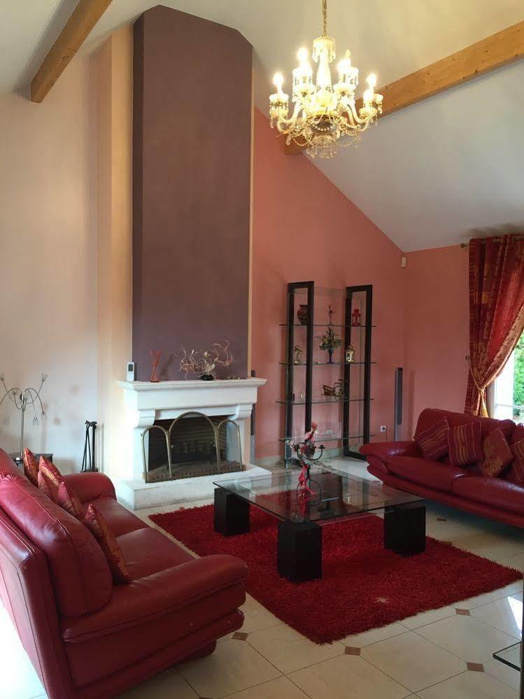 Villa Cendrillon Magny-le-Hongre Exterior photo